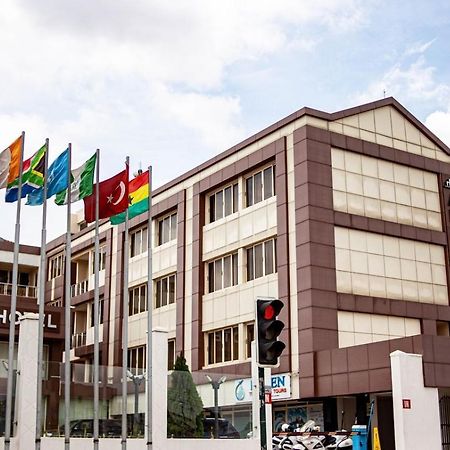 Ah Hotel And Conferences Madina Екстериор снимка