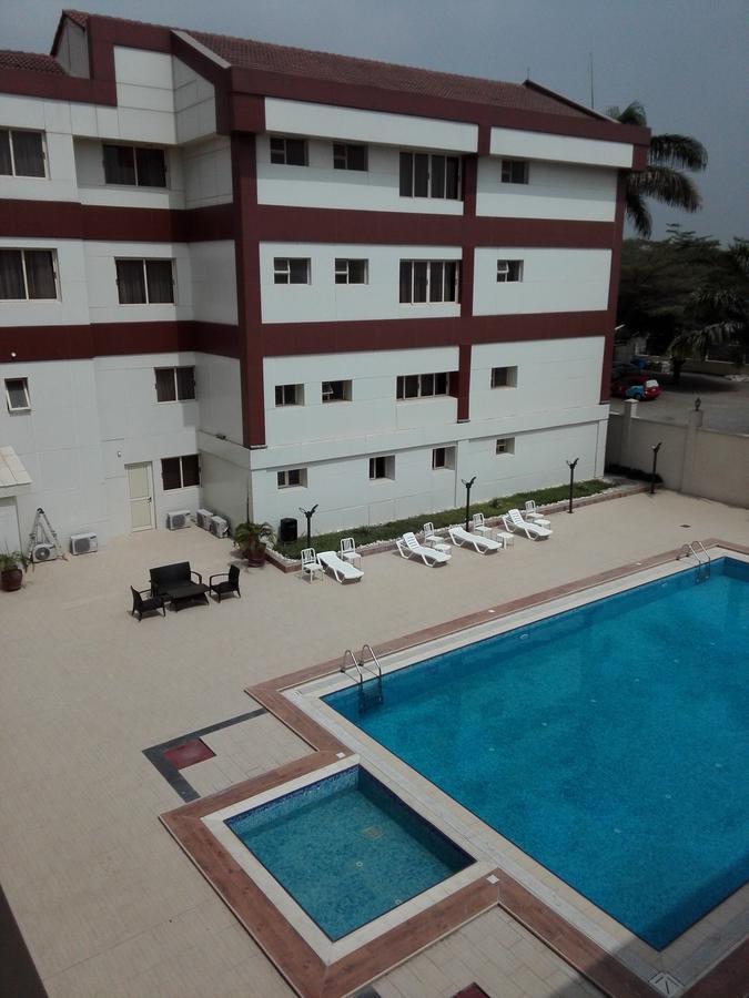 Ah Hotel And Conferences Madina Екстериор снимка