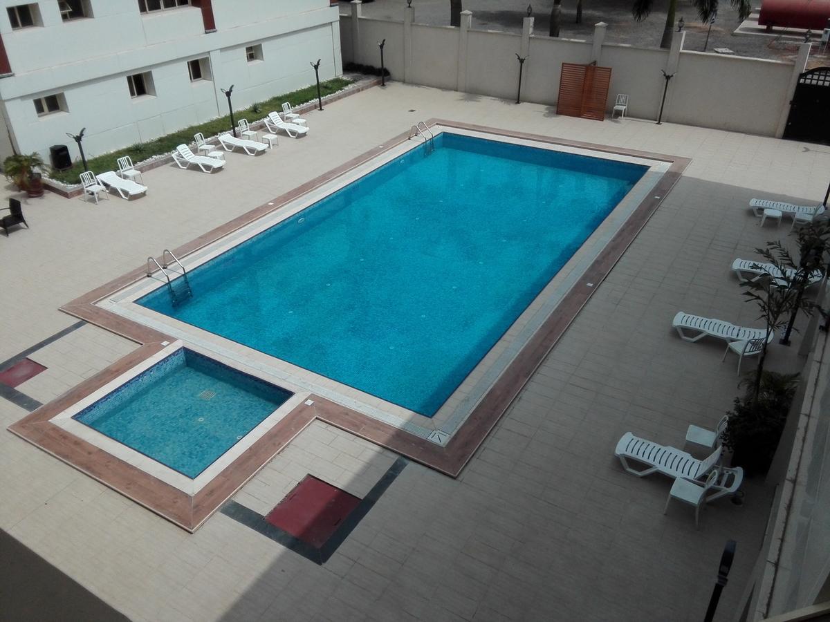 Ah Hotel And Conferences Madina Екстериор снимка